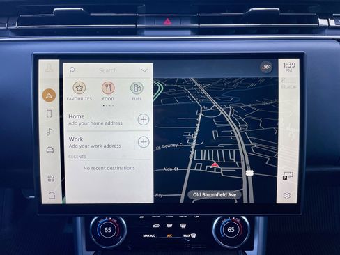 Used 2023 Land Rover Range Rover SE image 27