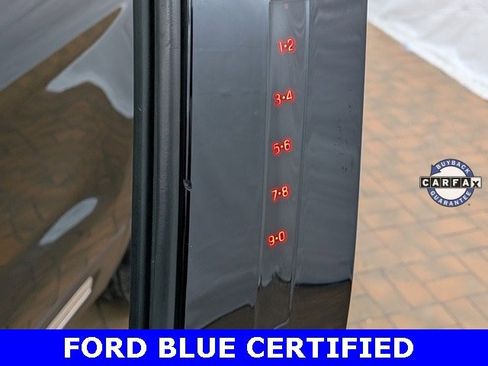 Certified 2018 Ford Explorer XLT w/ Equipment Group 202A image 9