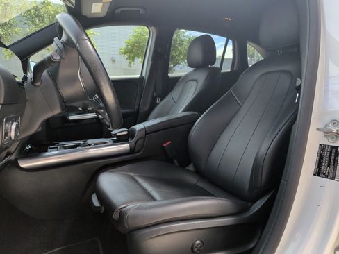 Used 2021 Mercedes-Benz GLA 250 image 16