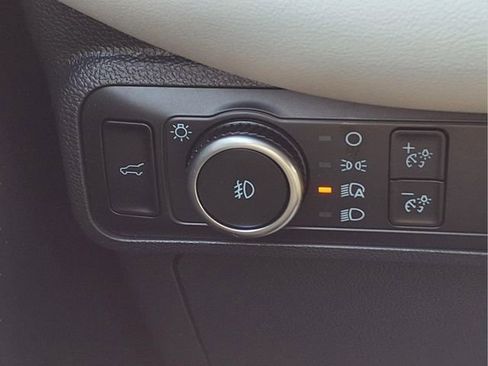 New 2026 Ford Explorer Active w/ Active Comfort Package image 25