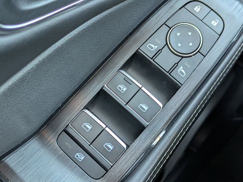 Used 2021 Nissan Rogue SL w/ Premium Package image 27