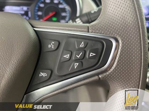 Used 2020 Chevrolet Malibu LT FWD image 17