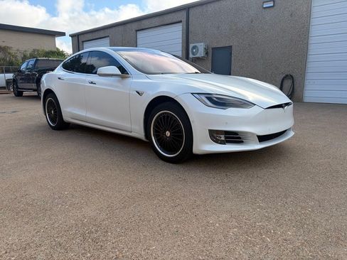 Used 2019 Tesla Model S Performance AWD/4WD image 4