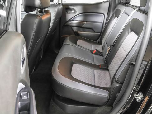 Used 2015 Chevrolet Colorado Z71 AWD/4WD image 35