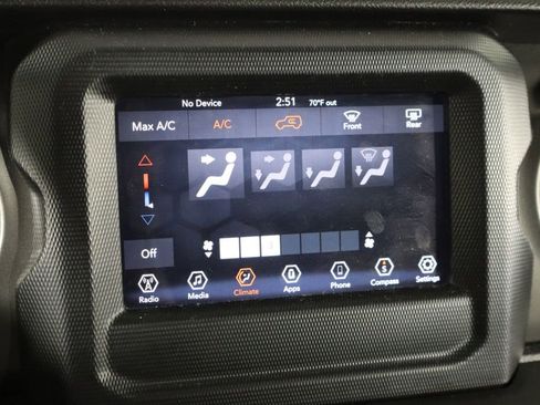 Used 2023 Jeep Wrangler Unlimited Sport AWD/4WD image 32