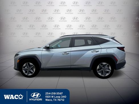 New 2026 Hyundai Tucson SEL image 3