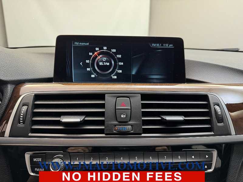 Used 2017 BMW 330i xDrive Sedan AWD/4WD image 23