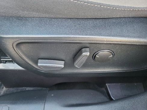 Used 2020 Ford Escape SE AWD/4WD image 11