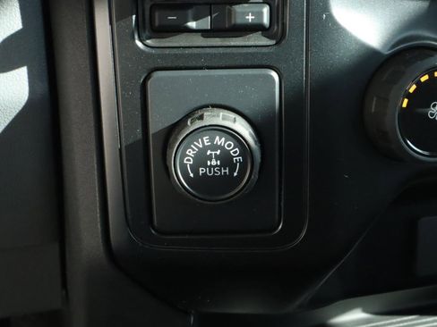 Used 2024 Ford F350 XL w/ XL Chrome Package image 12