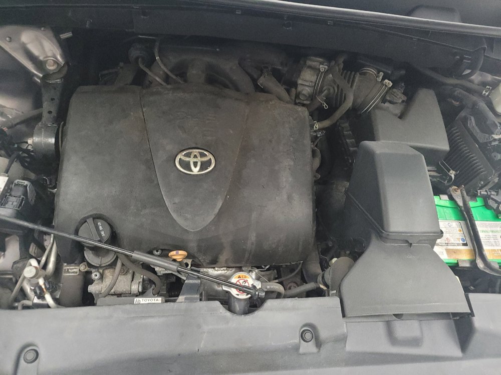 Used 2019 Toyota Highlander XLE w/ Protection Package #3 AWD/4WD image 30