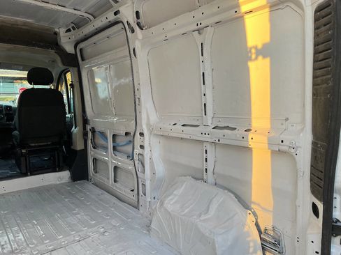 Used 2021 RAM ProMaster 2500 image 19