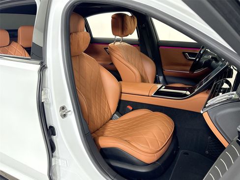 Used 2025 Mercedes-Benz S 580 S 580 * Factory Satin White * image 30