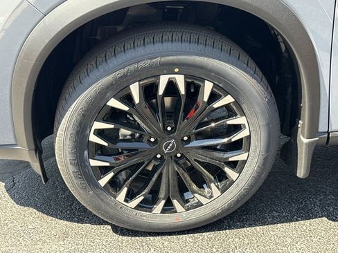 New 2026 Nissan Rogue SV AWD/4WD image 14