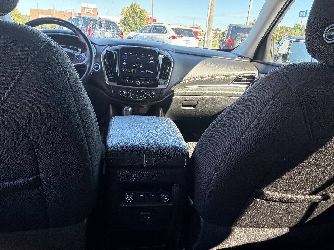 Used 2020 Chevrolet Traverse LT AWD/4WD image 19