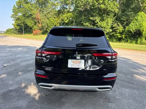 Used 2022 Mitsubishi Outlander SE FWD image 6