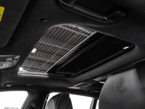 Used 2025 Genesis G90 3.5T image 14