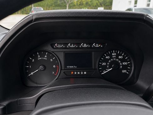 Used 2018 Ford F150 XL w/ Equipment Group 101A Mid AWD/4WD image 13