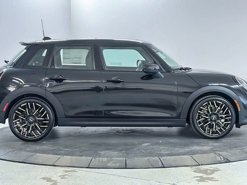 New 2026 MINI Cooper S FWD image 8