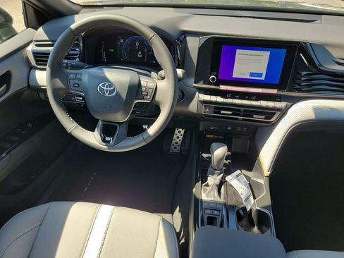 New 2026 Toyota Camry SE w/ Convenience Package FWD image 27