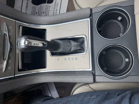 Used 2014 Lincoln MKX AWD w/ Equipment Group 102A image 26