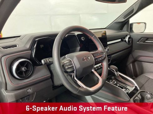 Used 2024 Chevrolet Colorado Z71 w/ Z71 Convenience Package 2 image 16