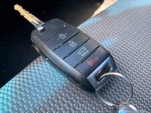 Used 2018 Kia Forte LX FWD image 15