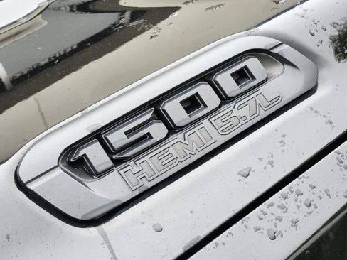 Certified 2022 RAM 1500 Big Horn AWD/4WD image 10