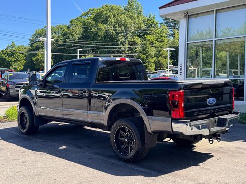 Used 2018 Ford F250 Lariat w/ Lariat Ultimate Package AWD/4WD image 8