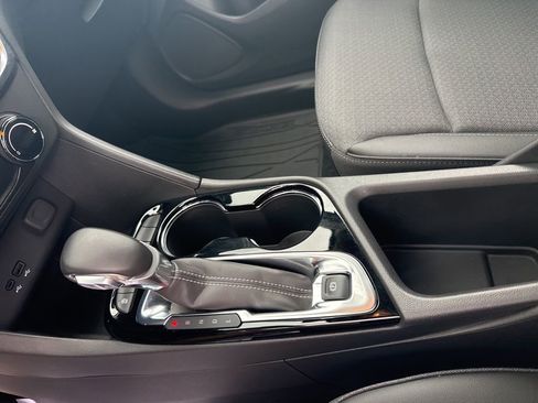 Used 2024 Buick Encore GX Preferred image 19