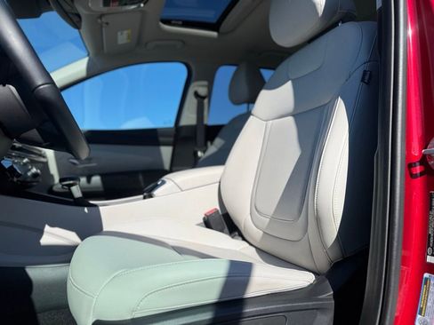 Certified 2025 Hyundai Tucson SEL image 19