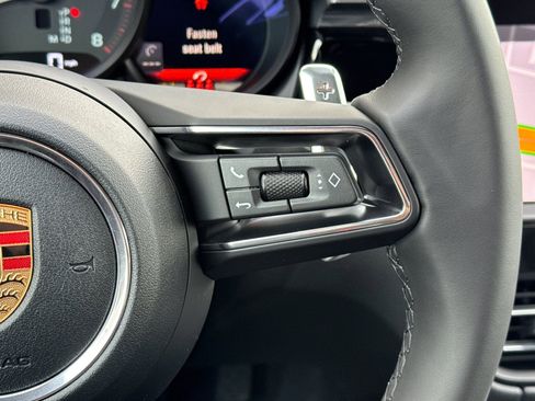 New 2026 Porsche Macan image 28