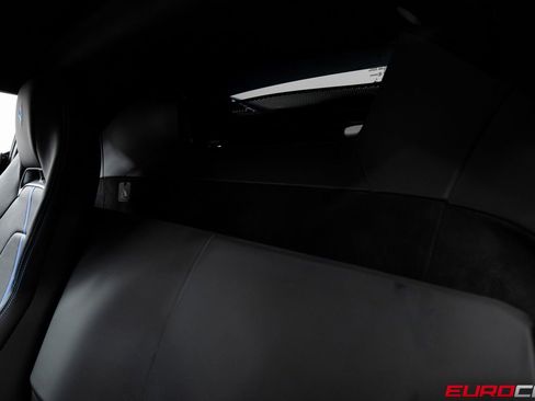 Used 2022 Ferrari SF90 Stradale AWD/4WD image 37