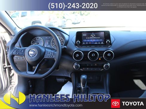 Used 2025 Nissan Sentra S image 16