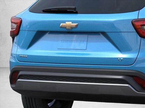 New 2026 Chevrolet Trax LT image 14