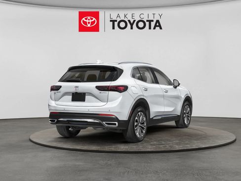 Used 2024 Buick Envision Preferred AWD/4WD image 2