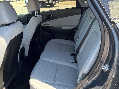 Used 2023 Hyundai Kona SEL w/ Cargo Package AWD/4WD image 16