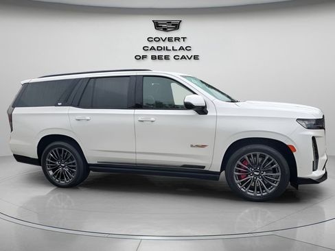 Certified 2023 Cadillac Escalade V w/ LPO, Floor Liner Package image 12