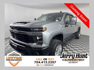 Used 2025 Chevrolet Silverado 2500 Custom w/ Custom Value Package AWD/4WD video 1