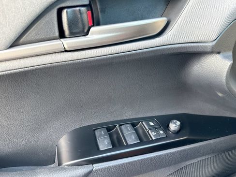 Used 2025 Toyota Camry LE FWD image 29