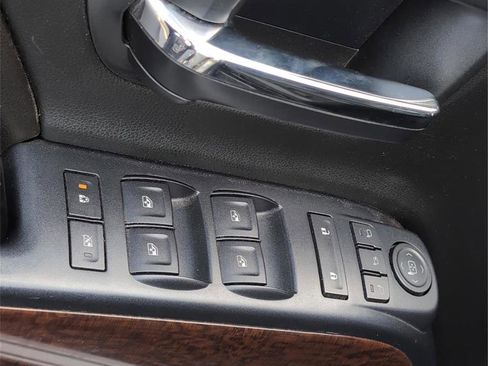 Used 2016 GMC Sierra 2500 SLT w/ Duramax Plus Package image 11