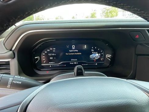 Certified 2023 GMC Yukon XL Denali Ultimate AWD/4WD image 15
