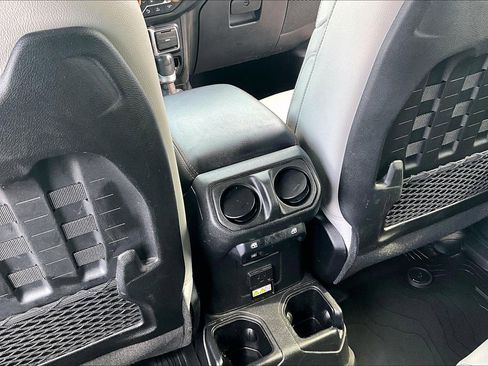 Used 2022 Jeep Gladiator Mojave w/ LED Lighting Group AWD/4WD image 11