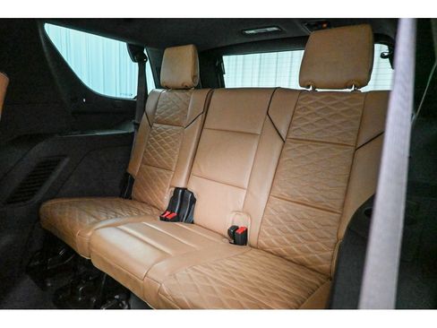 Used 2021 Cadillac Escalade Sport w/ Driver Assist Tech Package image 21