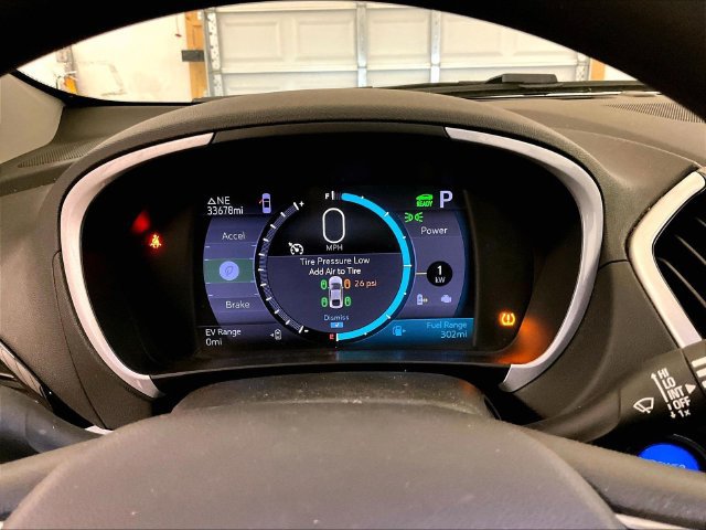 Used 2019 Chevrolet Volt LT FWD image 19
