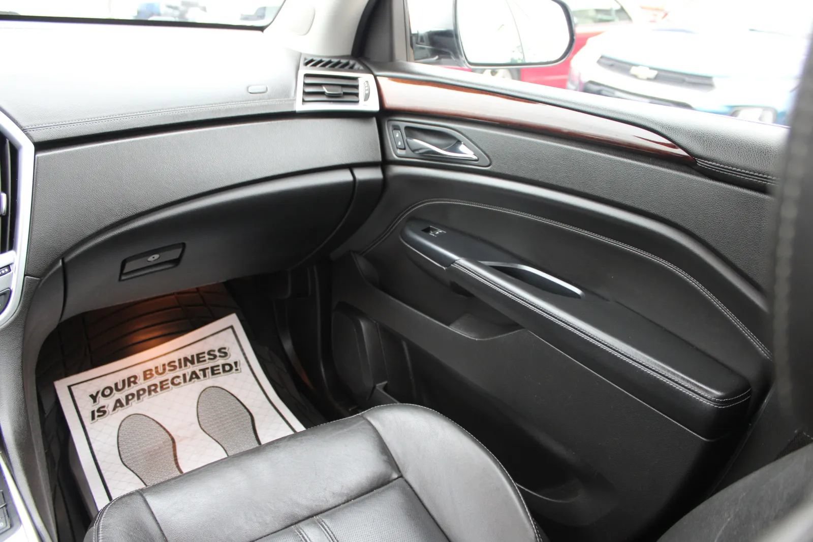 Used 2015 Cadillac SRX Performance w/ Driver Awareness Package FWD image 8