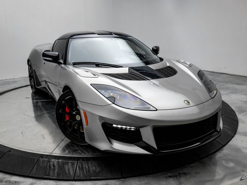 Used 2021 Lotus Evora image 19