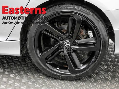 Used 2022 Honda Accord Sport image 32