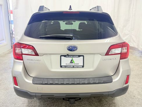 Used 2016 Subaru Outback 2.5i Premium image 7