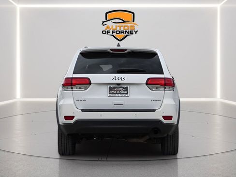 Used 2020 Jeep Grand Cherokee Laredo w/ Security & Convenience Group AWD/4WD image 4