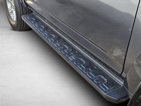 Used 2019 Toyota 4Runner SR5 image 5